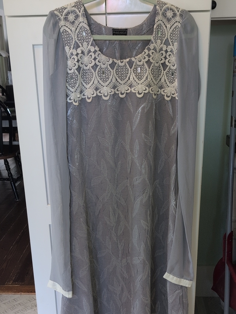 Madiga Nihad Karachi Pakistani Formal Embroidered Maxi Dress. Small?
